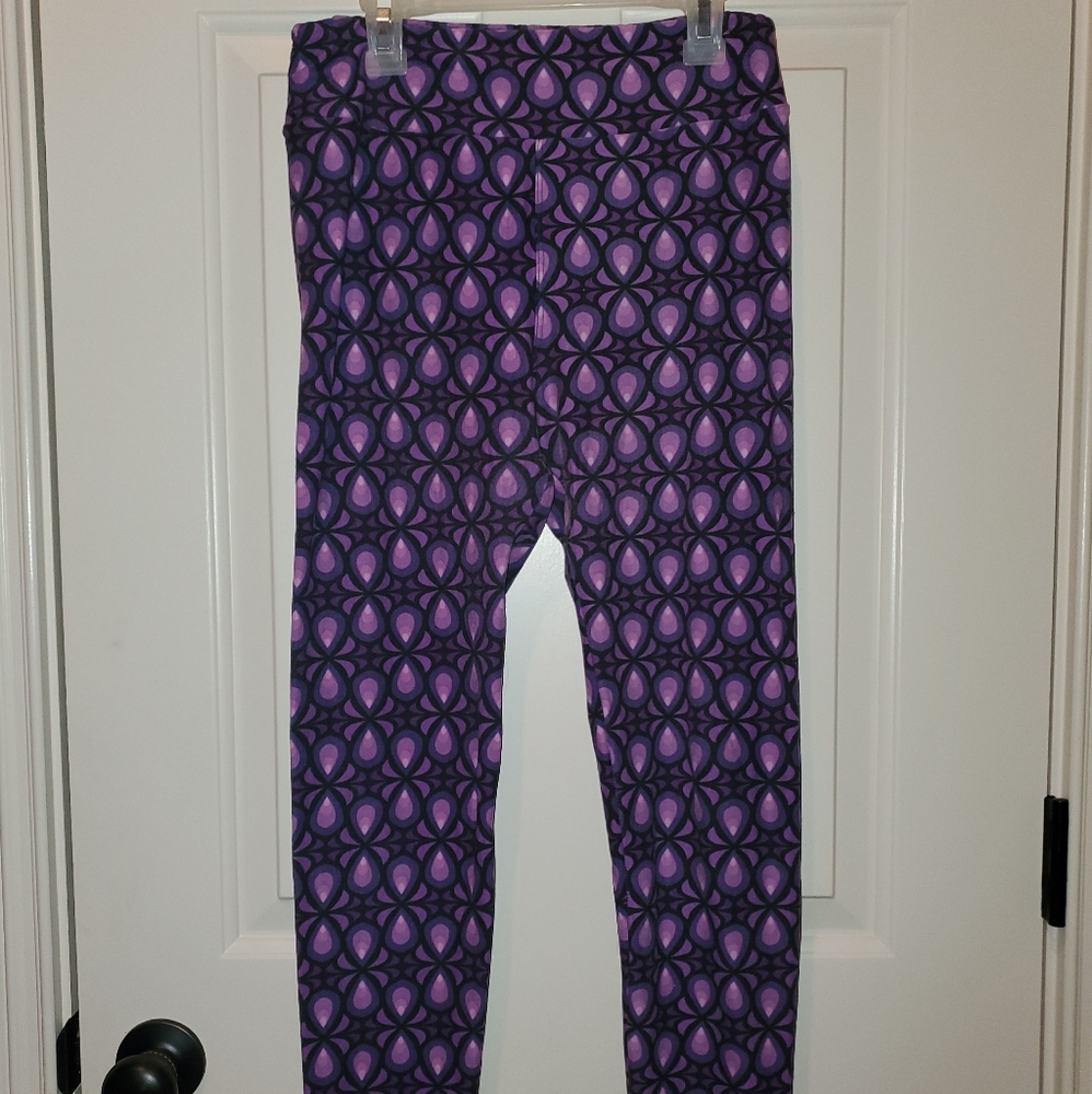 purple geometric Lularoe leggings